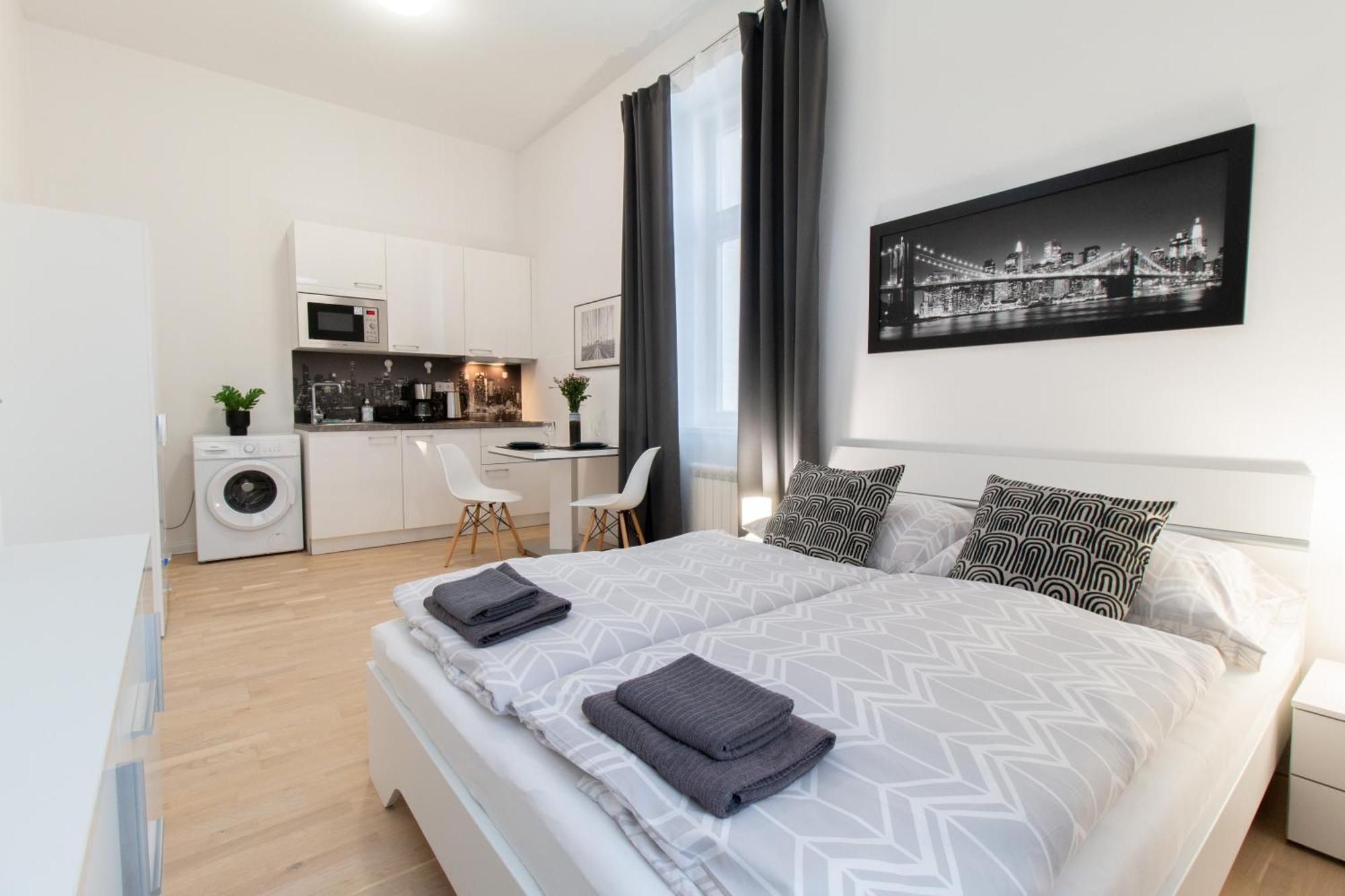 Washingtonova Cr Apartments Прага Экстерьер фото